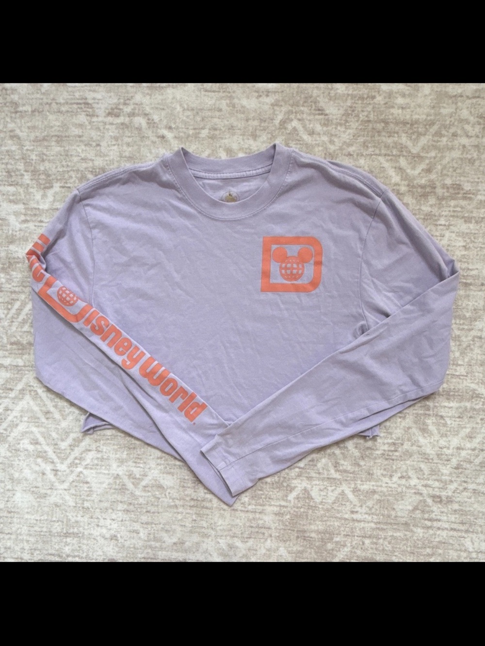 Disney Parks Walt Disney World Lavender Cropped Long Sleeve Graphic Tee Small